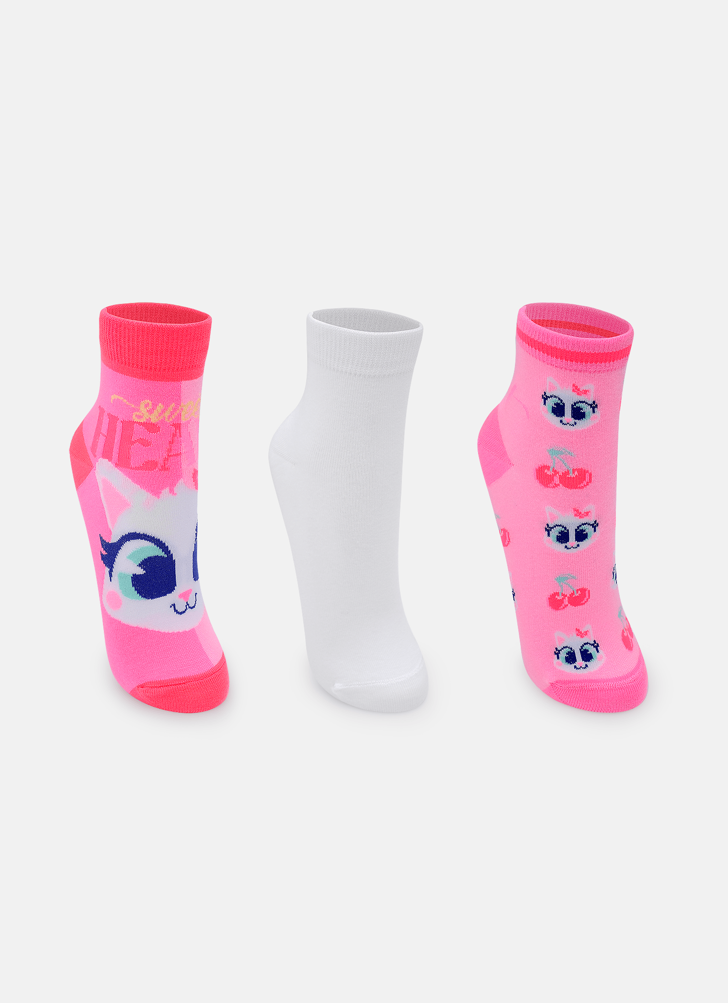 Kit com 3 Meias Cano Micro Feminino Gata Cereja